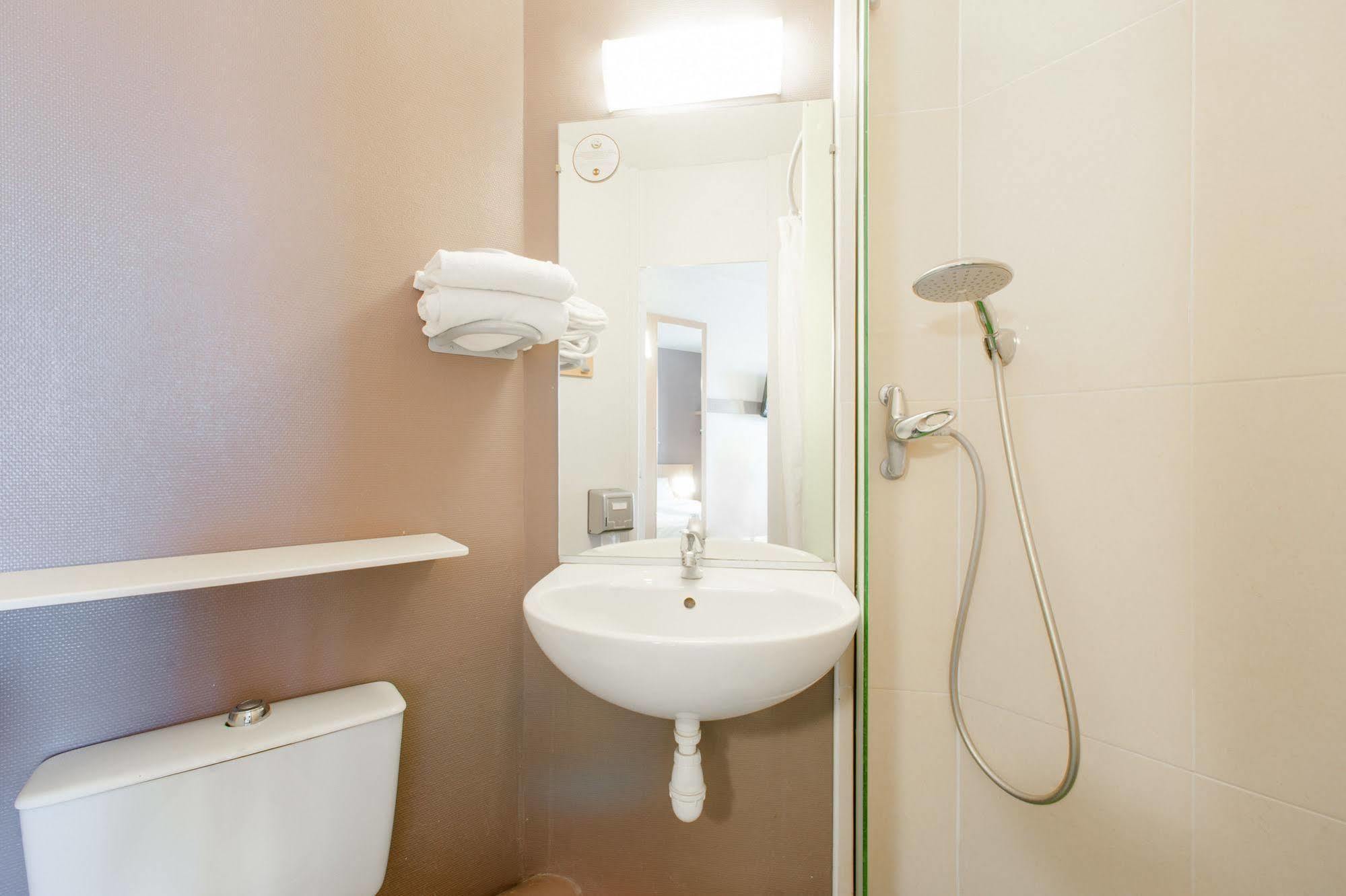 B&B Hotel Troyes Saint-Parres-Aux-Tertres Zewnętrze zdjęcie